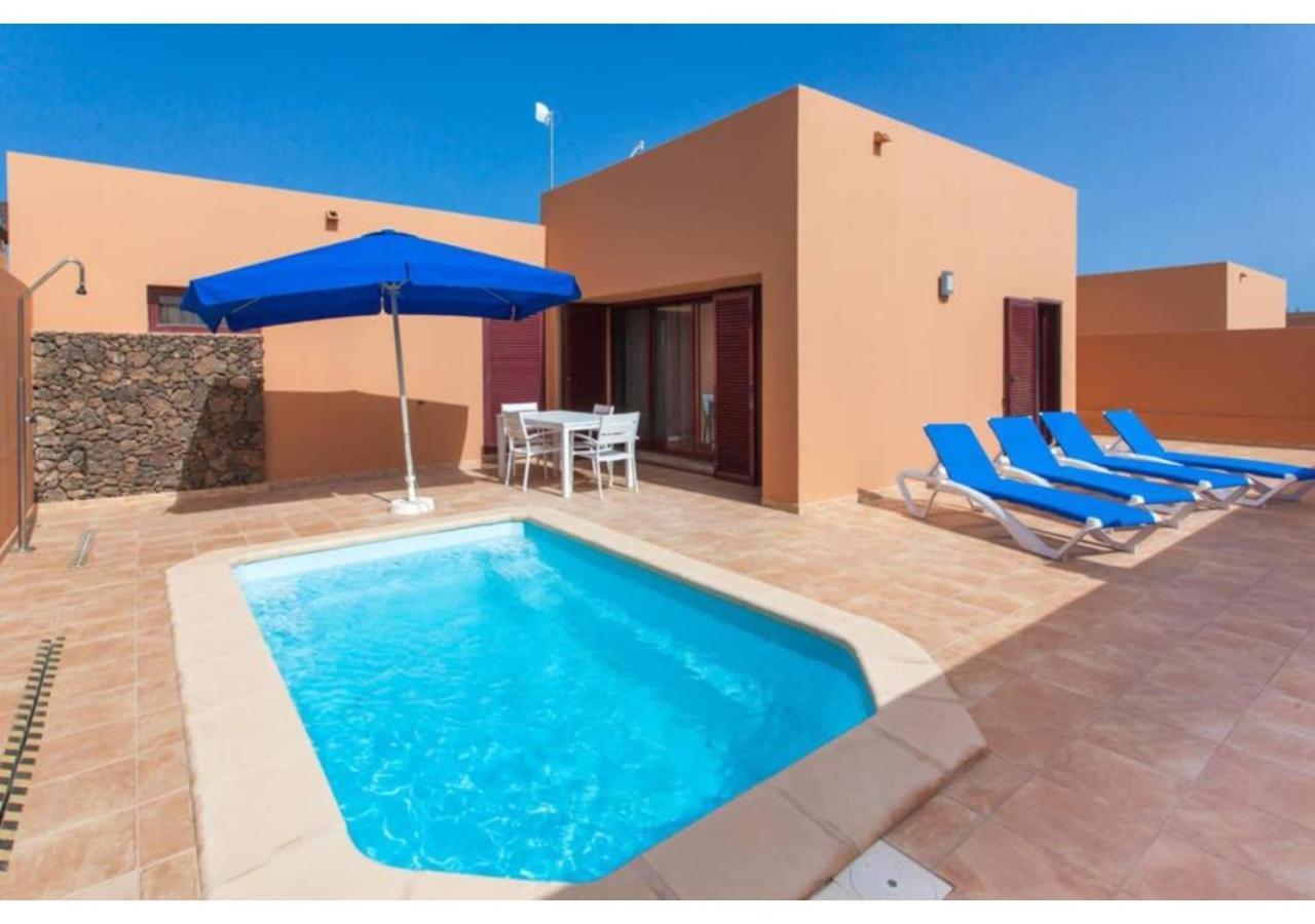 Anahi Homes Corralejo - Villa Brezo 3 La Oliva Esterno foto